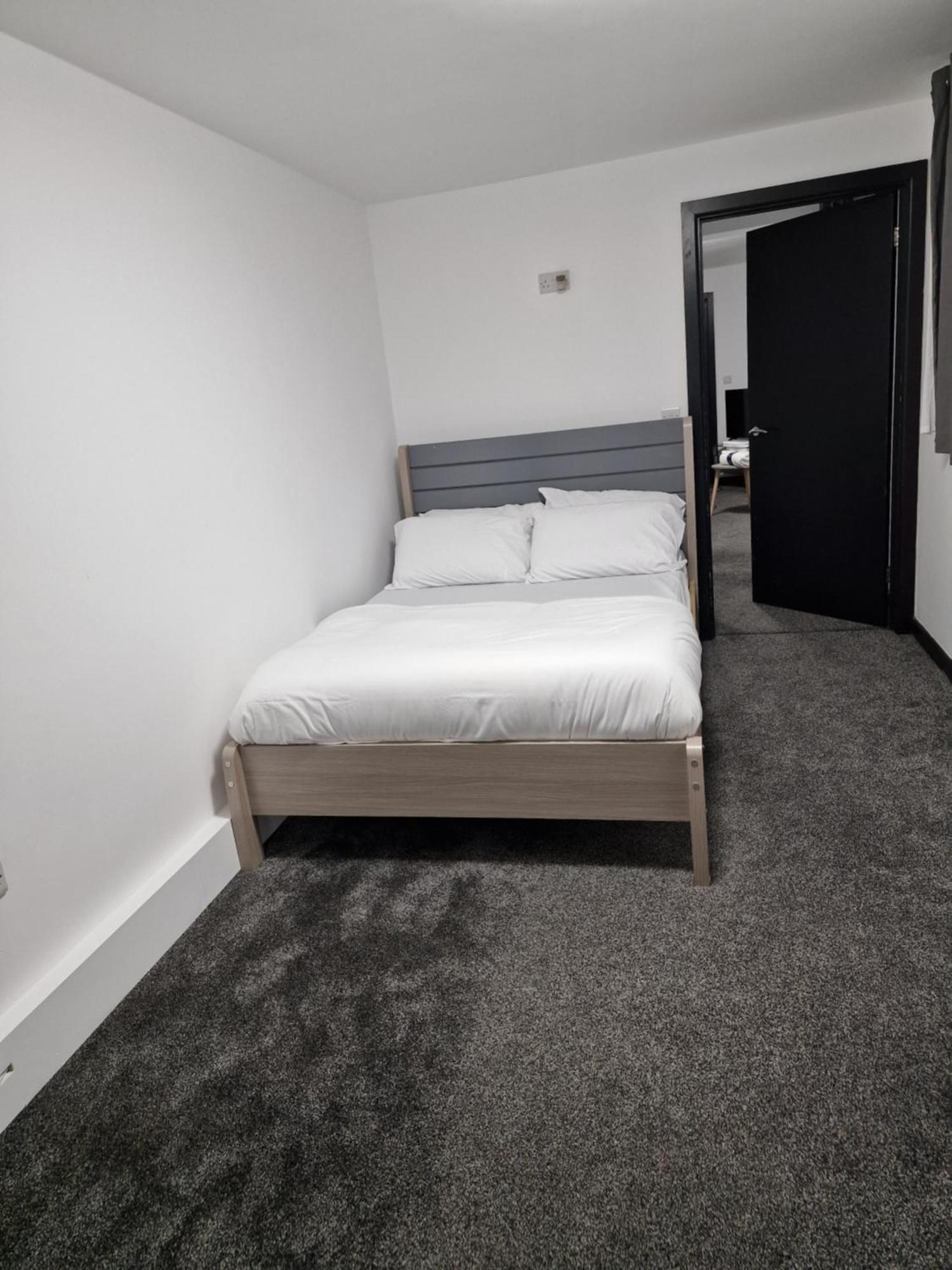 Ckb Flat- Comfort, Cosy, And Secure! Codsall Esterno foto